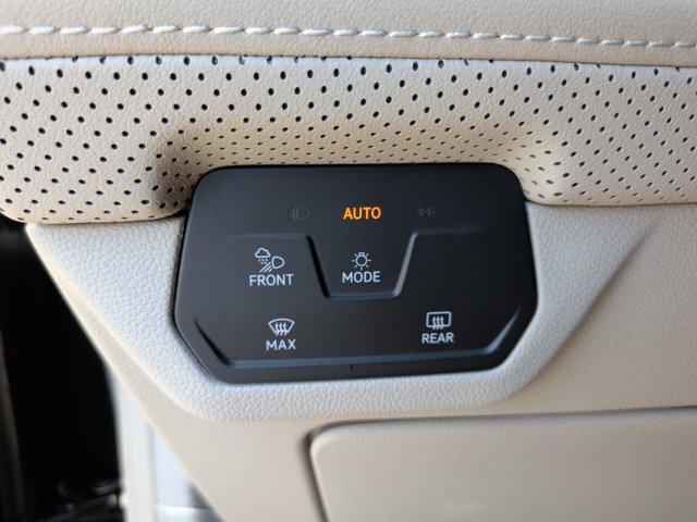 used 2024 Volkswagen Atlas car, priced at $29,934