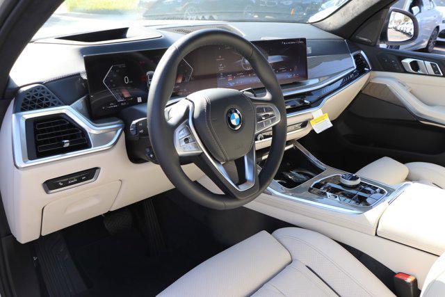 new 2025 BMW X7 car, priced at $99,655