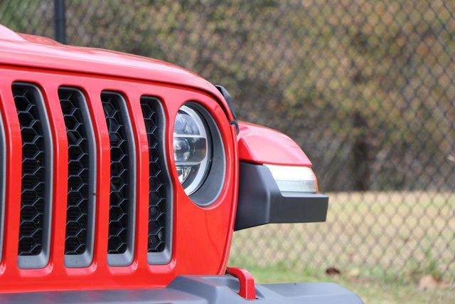 used 2020 Jeep Gladiator car, priced at $35,927