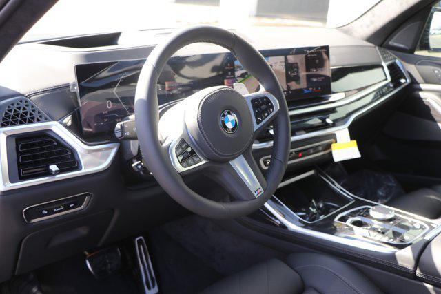 new 2026 BMW X7 car, priced at $102,935