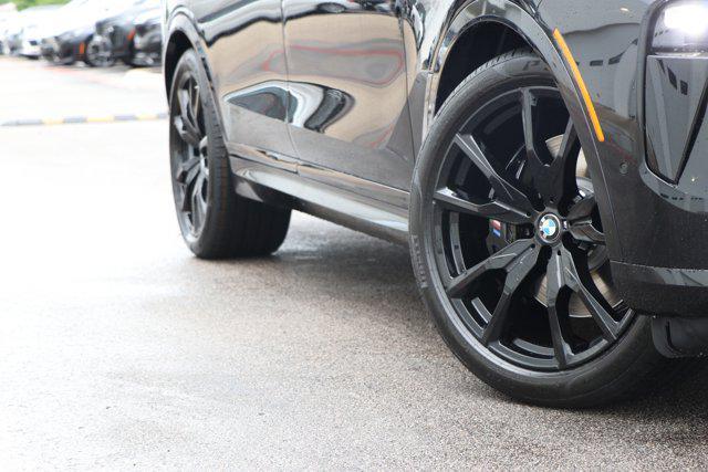 new 2026 BMW X7 car, priced at $102,125
