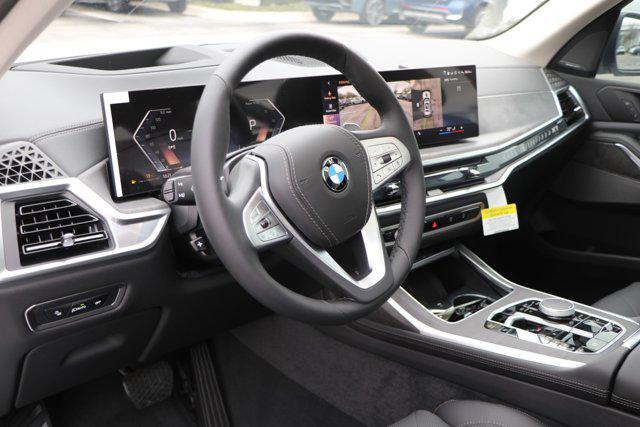 new 2025 BMW X7 car, priced at $91,850