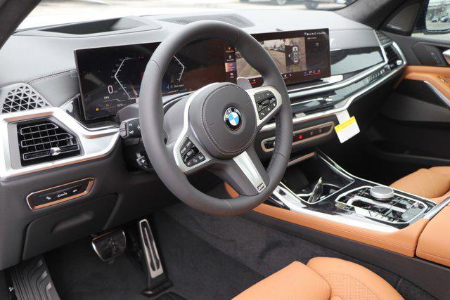 new 2025 BMW X7 car, priced at $100,050