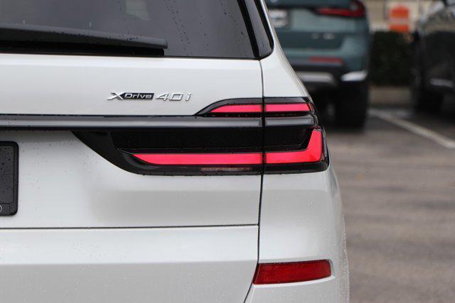 new 2025 BMW X7 car, priced at $100,050