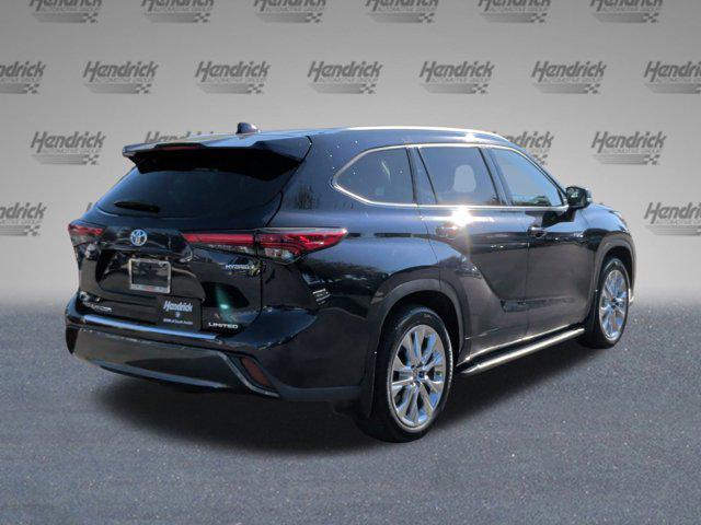 used 2020 Toyota Highlander Hybrid car, priced at $29,491