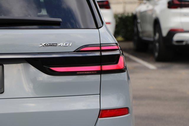 new 2025 BMW X7 car, priced at $103,425