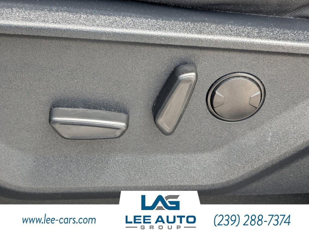 used 2022 Ford F-150 car, priced at $35,000