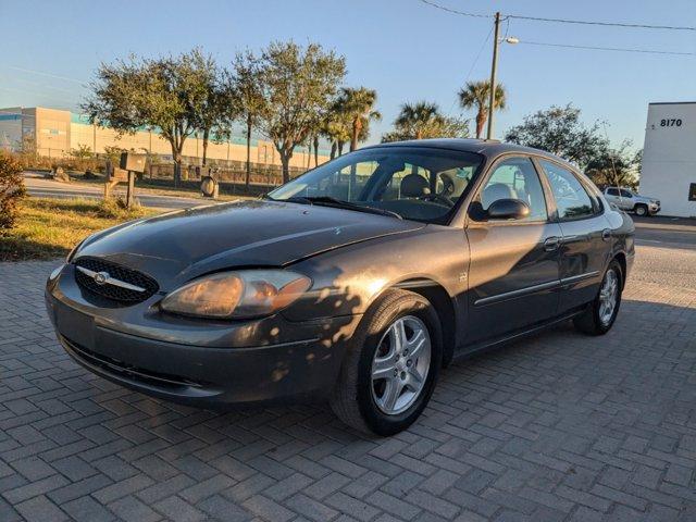 used 2002 Ford Taurus car, priced at $3,000