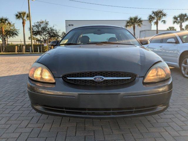 used 2002 Ford Taurus car, priced at $3,000