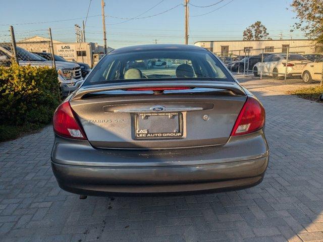 used 2002 Ford Taurus car, priced at $3,000