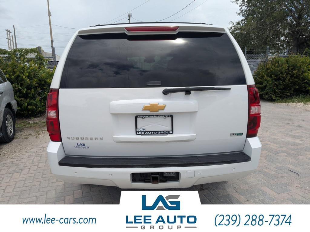 used 2012 Chevrolet Suburban car, priced at $12,000