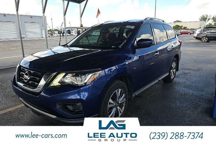 used 2019 Nissan Pathfinder car, priced at $10,000