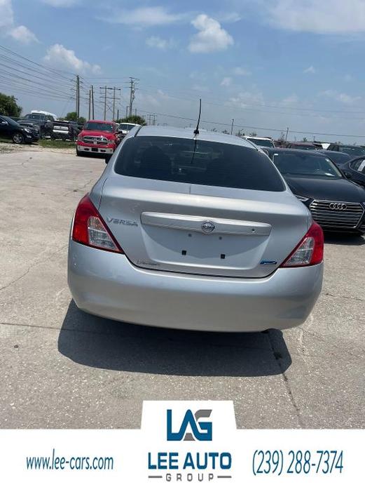 used 2012 Nissan Versa car