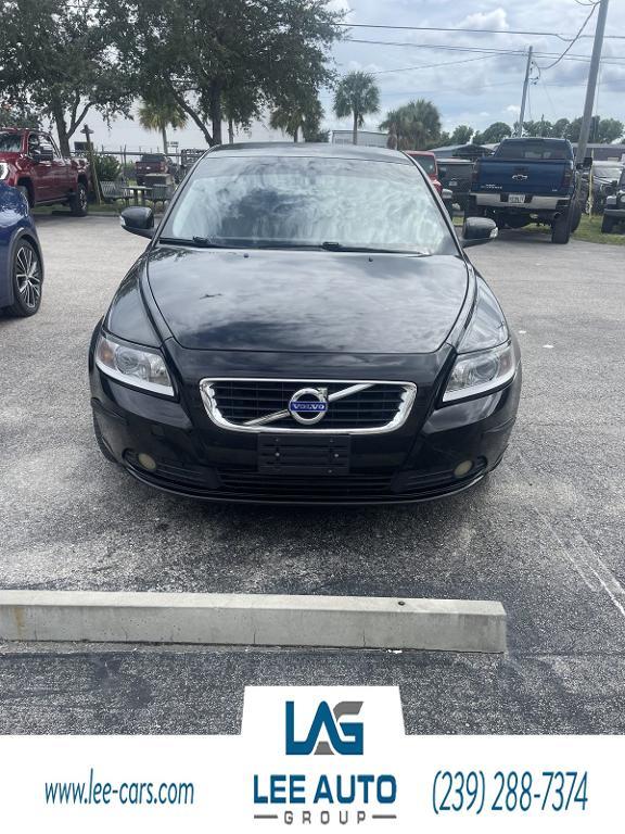 used 2011 Volvo S40 car