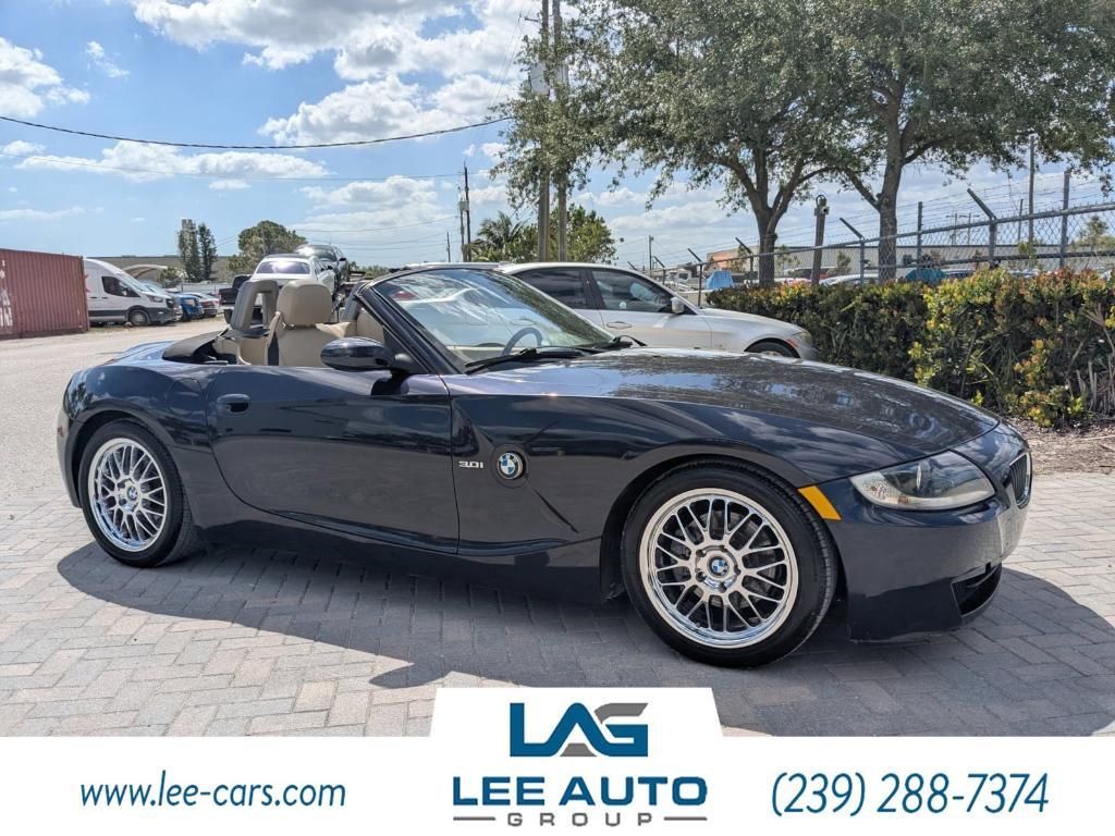 used 2006 BMW Z4 car, priced at $11,000
