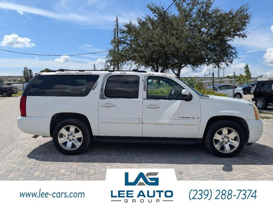 used 2007 GMC Yukon XL car, priced at $2,500