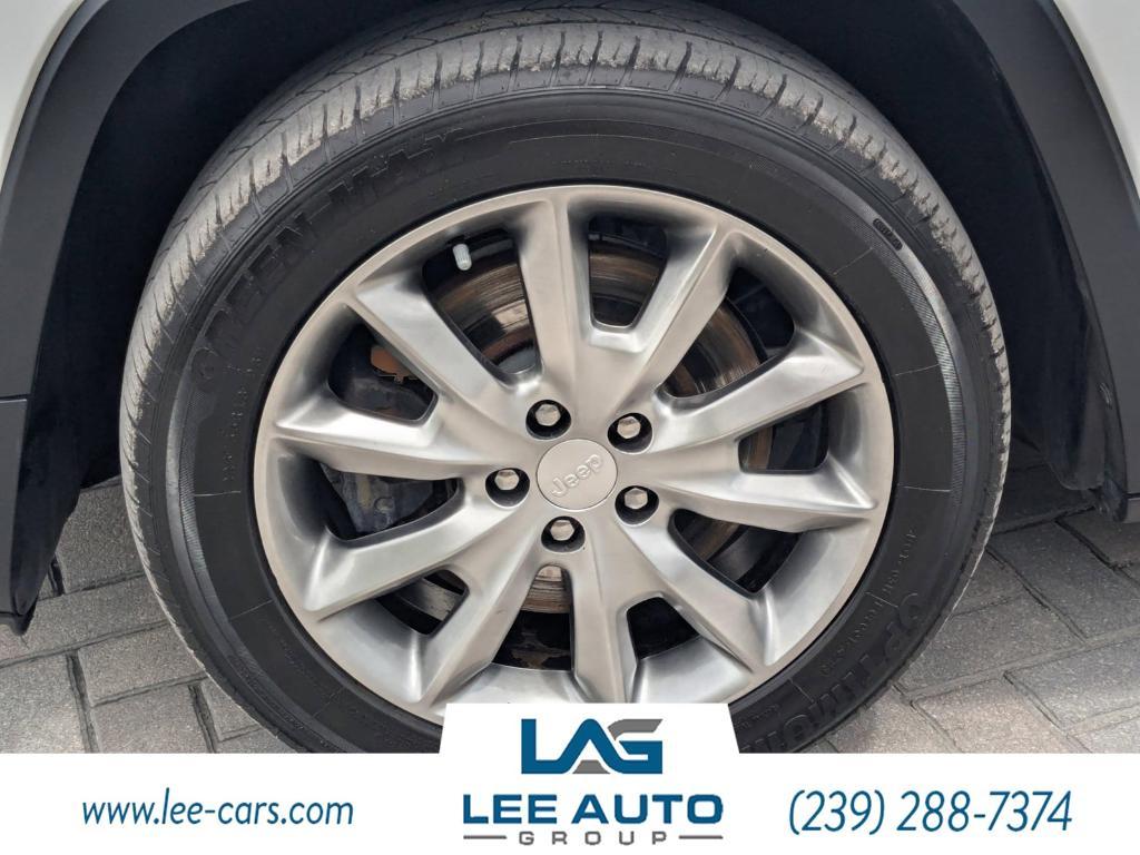 used 2017 Jeep Cherokee car, priced at $10,780