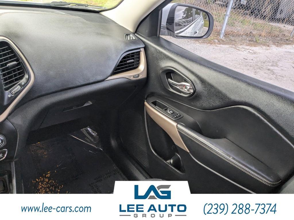 used 2017 Jeep Cherokee car, priced at $10,780