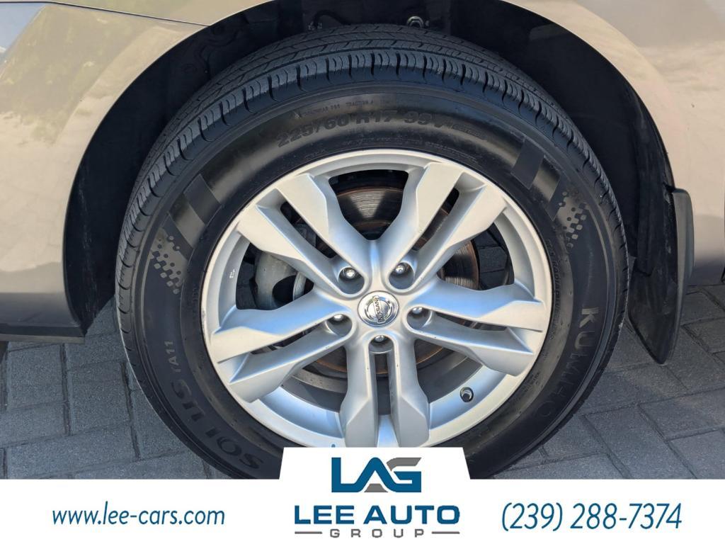 used 2013 Nissan Rogue car, priced at $6,000
