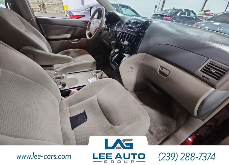 used 2005 Toyota Sienna car