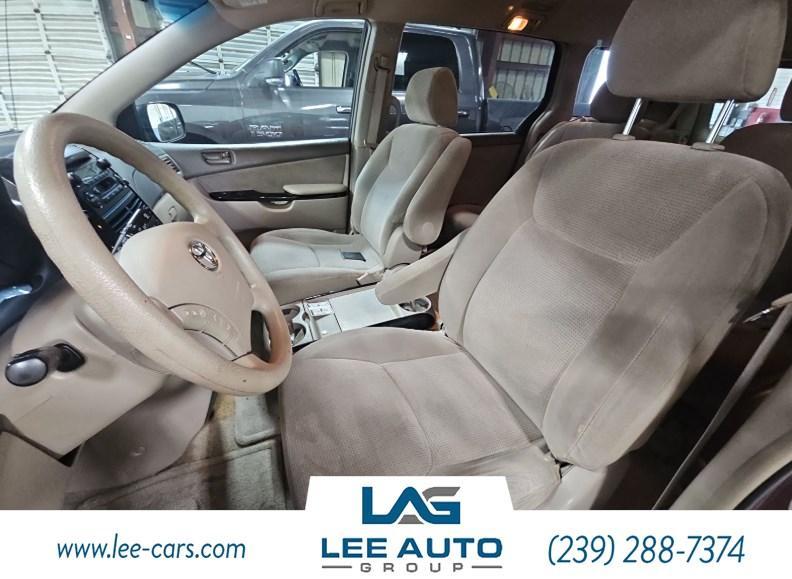 used 2005 Toyota Sienna car