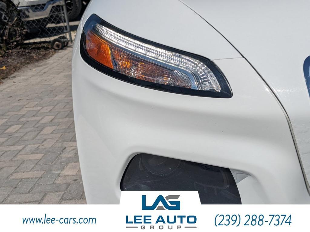 used 2015 Jeep Cherokee car, priced at $10,000