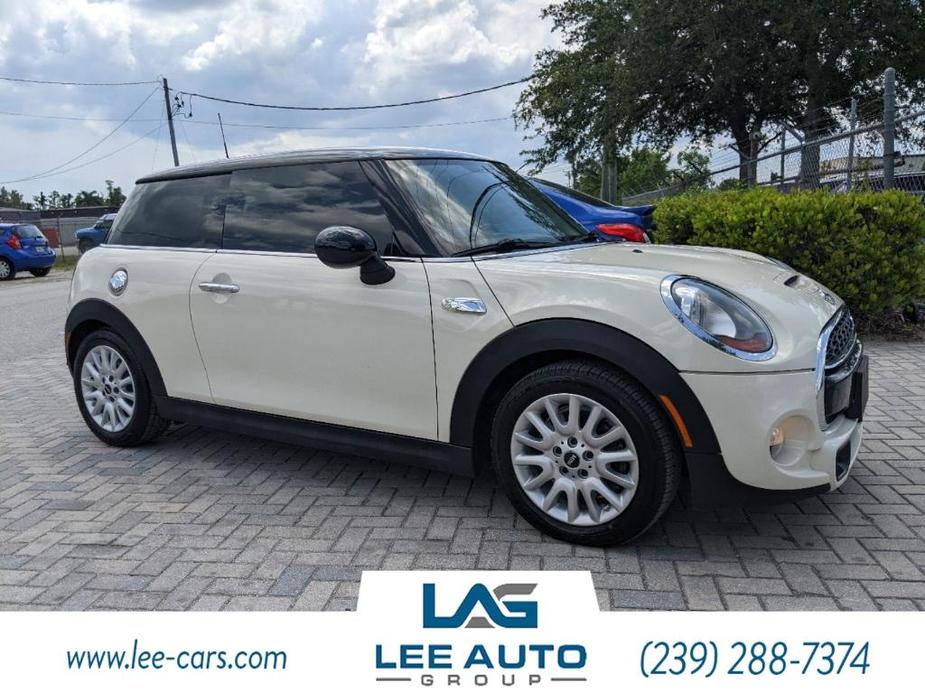 used 2015 MINI Hardtop car, priced at $10,000