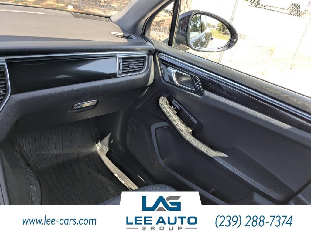 used 2017 Porsche Macan car