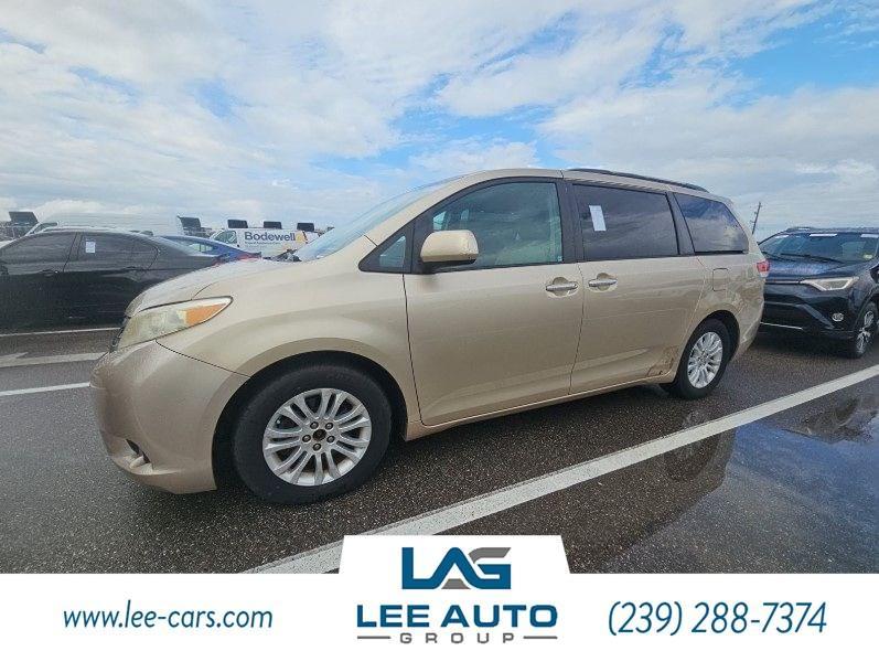 used 2011 Toyota Sienna car