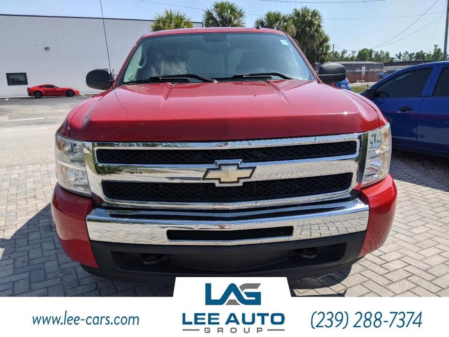 used 2009 Chevrolet Silverado 1500 car, priced at $14,000