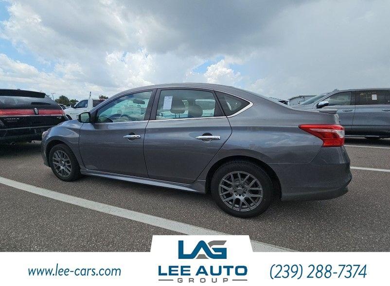used 2017 Nissan Sentra car