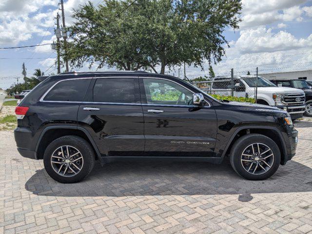 used 2018 Jeep Grand Cherokee car, priced at $15,000