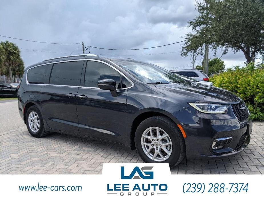 used 2021 Chrysler Pacifica car, priced at $19,000