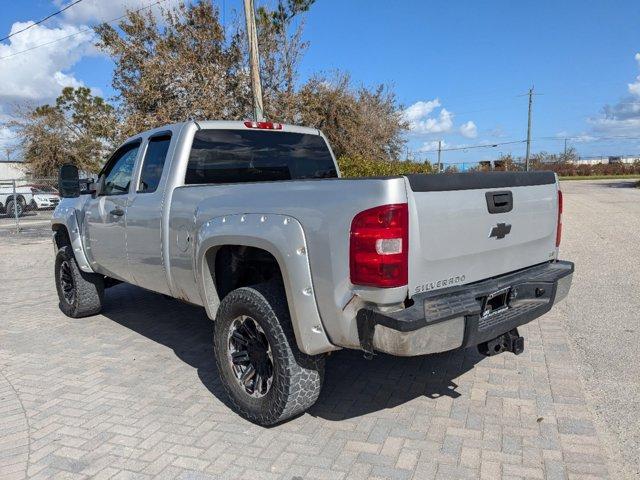 used 2011 Chevrolet Silverado 2500 car, priced at $12,000