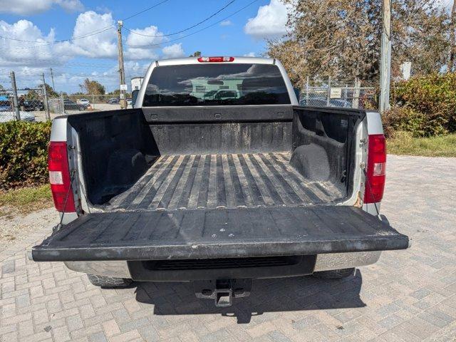 used 2011 Chevrolet Silverado 2500 car, priced at $12,000