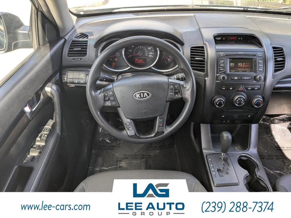 used 2013 Kia Sorento car, priced at $2,000