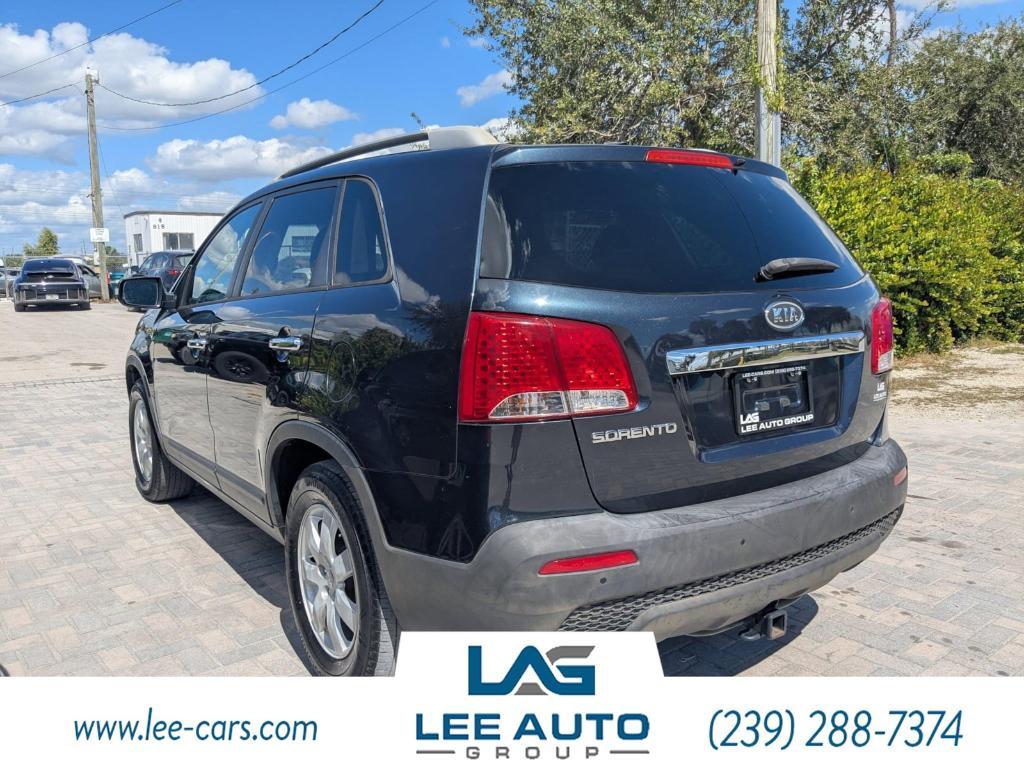 used 2013 Kia Sorento car, priced at $2,000