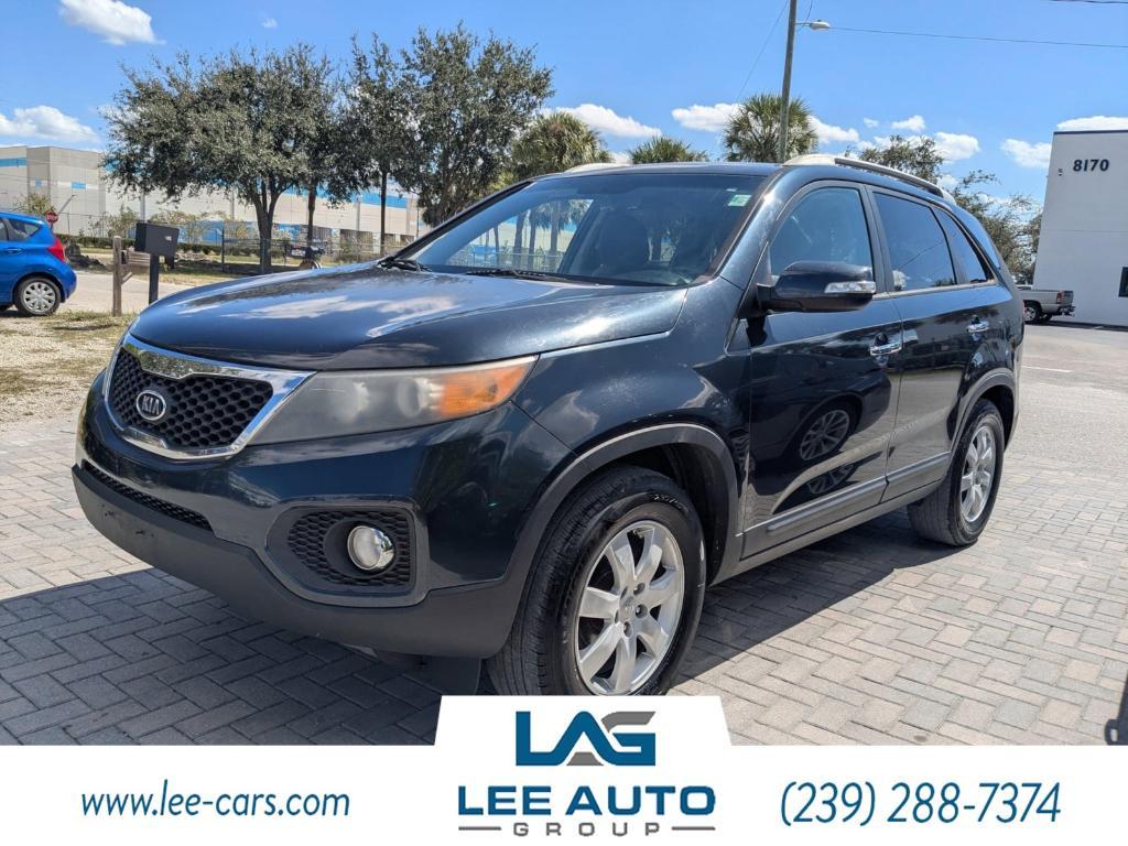 used 2013 Kia Sorento car, priced at $2,000