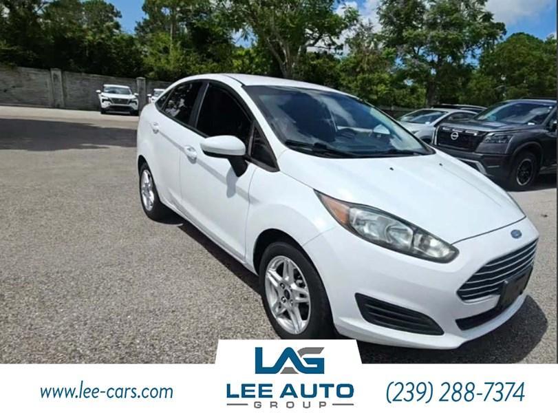 used 2017 Ford Fiesta car
