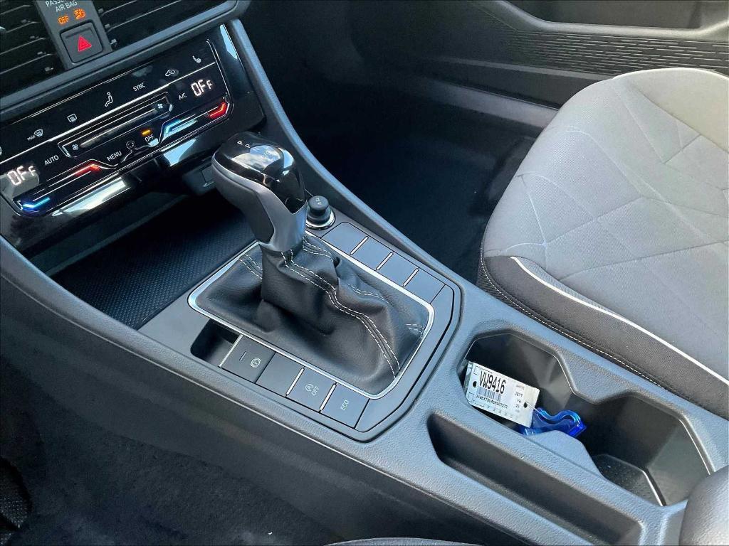new 2025 Volkswagen Jetta car, priced at $24,758