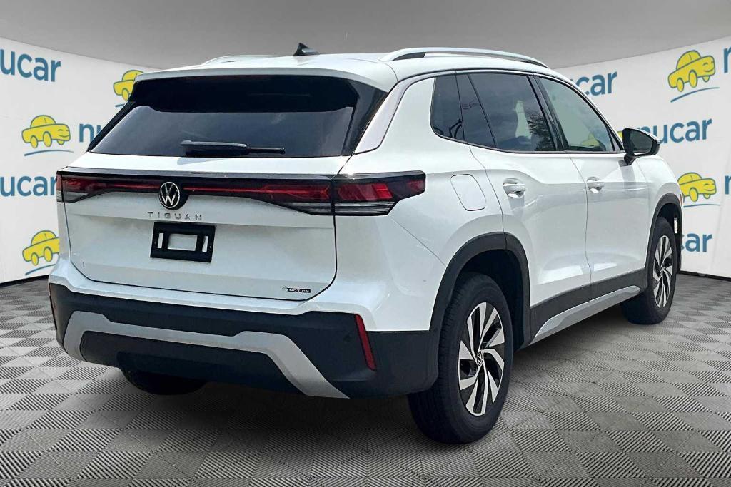 new 2025 Volkswagen Tiguan car, priced at $31,303
