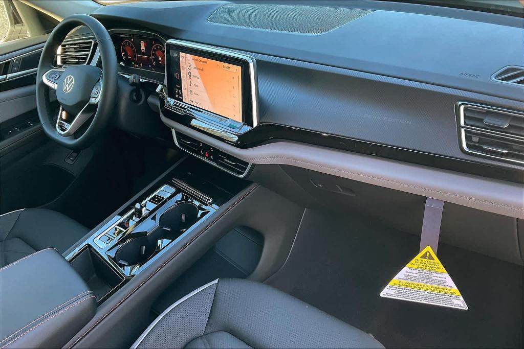new 2025 Volkswagen Atlas car, priced at $43,773