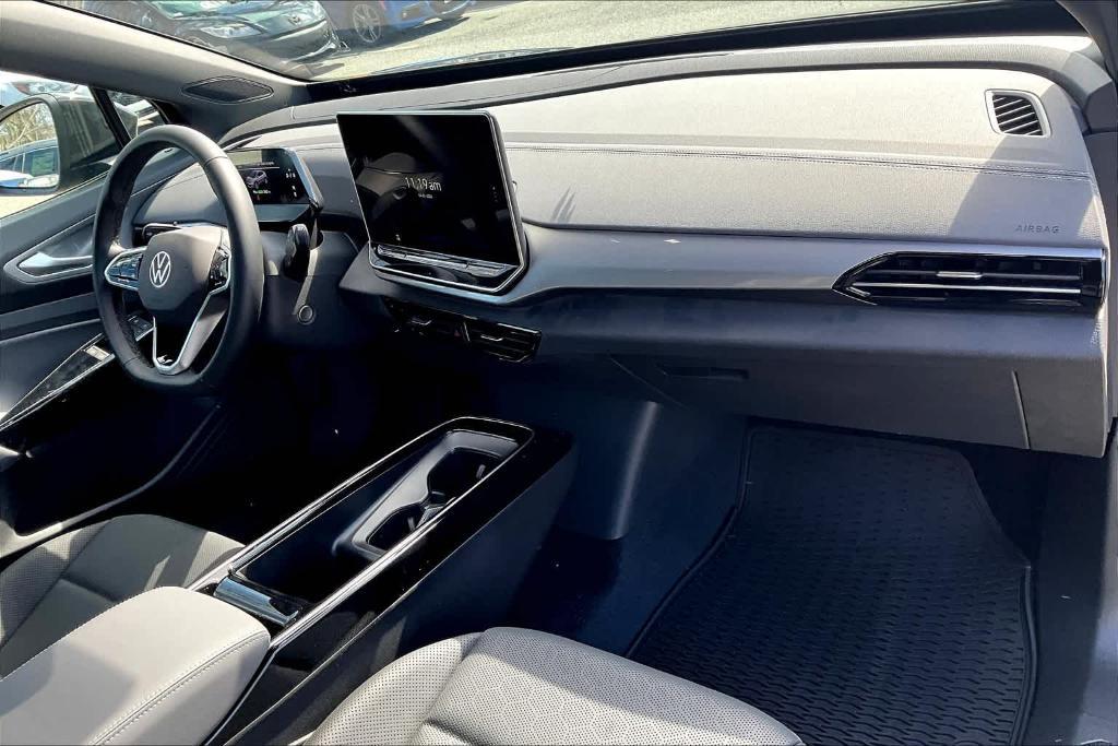 new 2025 Volkswagen ID.4 car, priced at $49,433