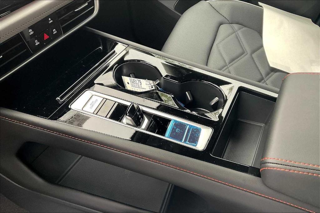 new 2025 Volkswagen Atlas car, priced at $44,769