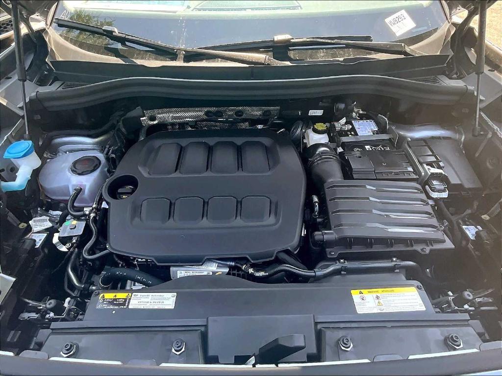 new 2025 Volkswagen Tiguan car, priced at $33,157