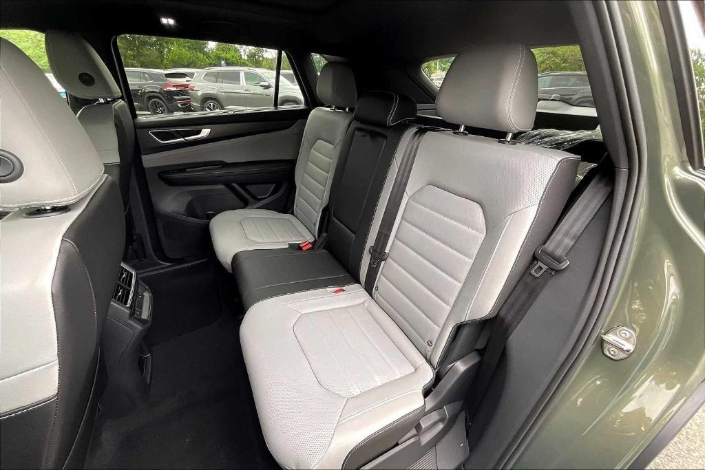 new 2025 Volkswagen Atlas Cross Sport car, priced at $47,883