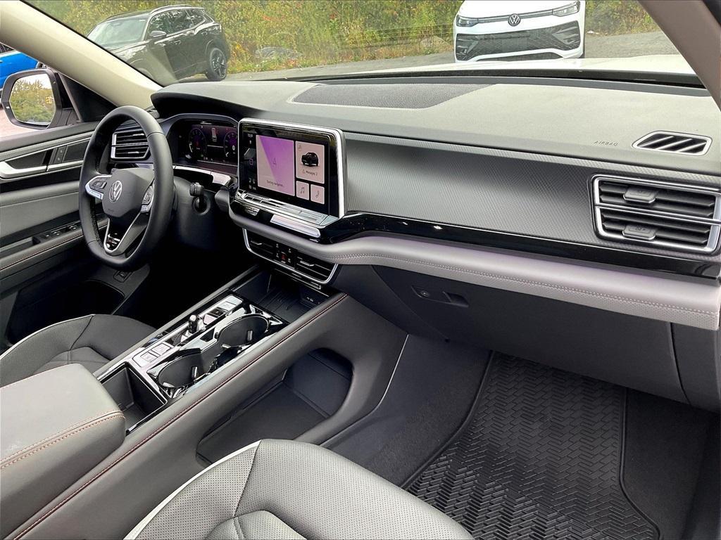 new 2026 Volkswagen Atlas car, priced at $50,681