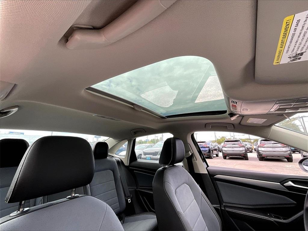 new 2025 Volkswagen Jetta car, priced at $26,627