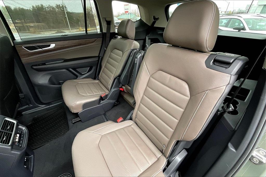 new 2025 Volkswagen Atlas car, priced at $47,826