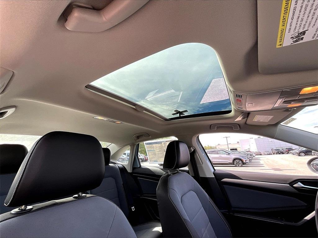 new 2025 Volkswagen Jetta car, priced at $27,099